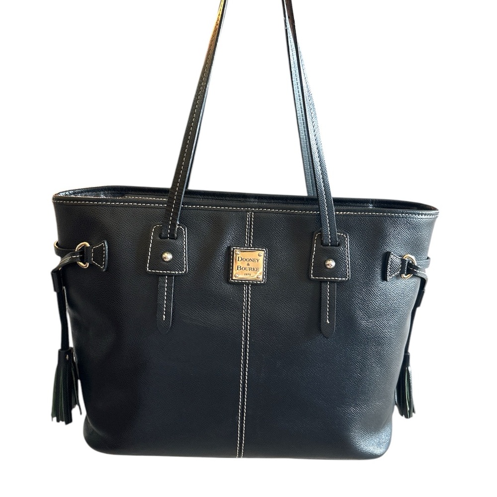 Dooney & Bourke Davis Tote
